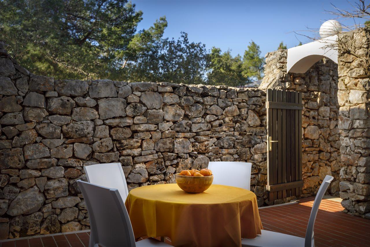 Trim Sunny Apartments By Valamar Stari Grad  Εξωτερικό φωτογραφία