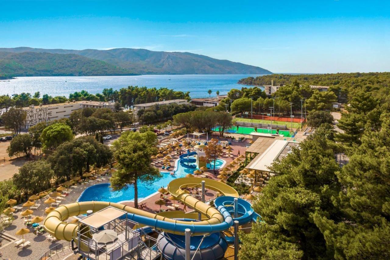 Trim Sunny Apartments By Valamar Stari Grad  Εξωτερικό φωτογραφία