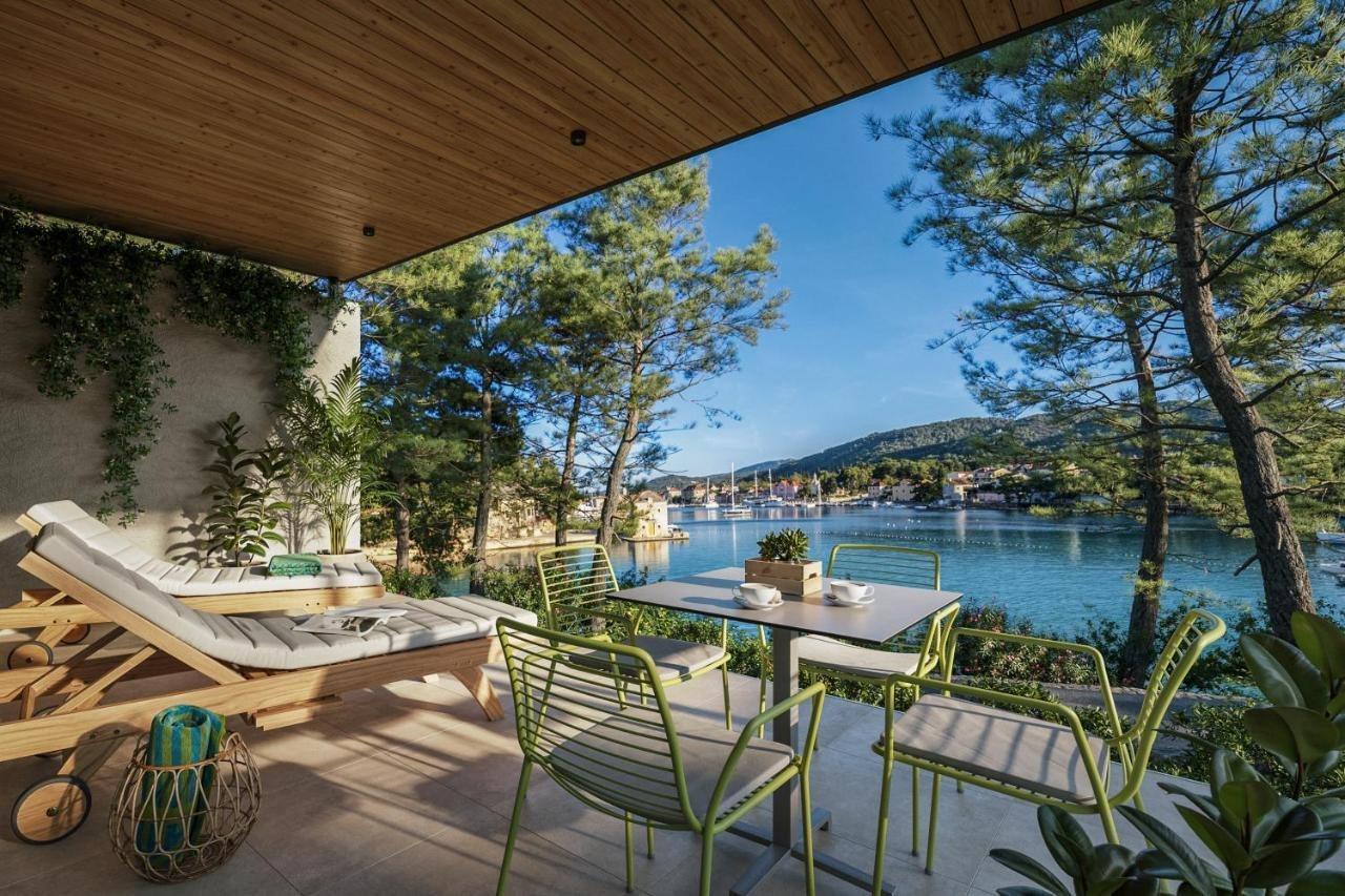 Trim Sunny Apartments By Valamar Stari Grad  Εξωτερικό φωτογραφία